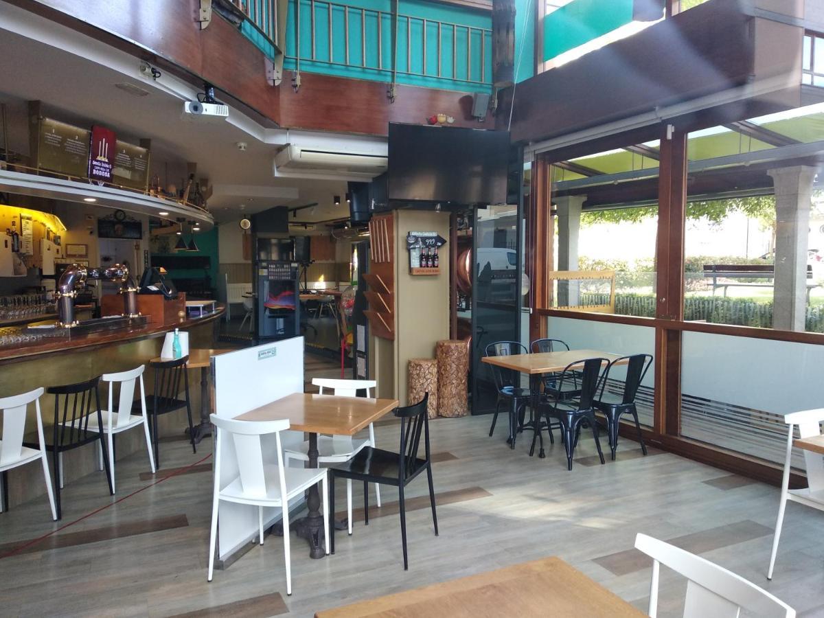 Hotel Brios Lugo Esterno foto
